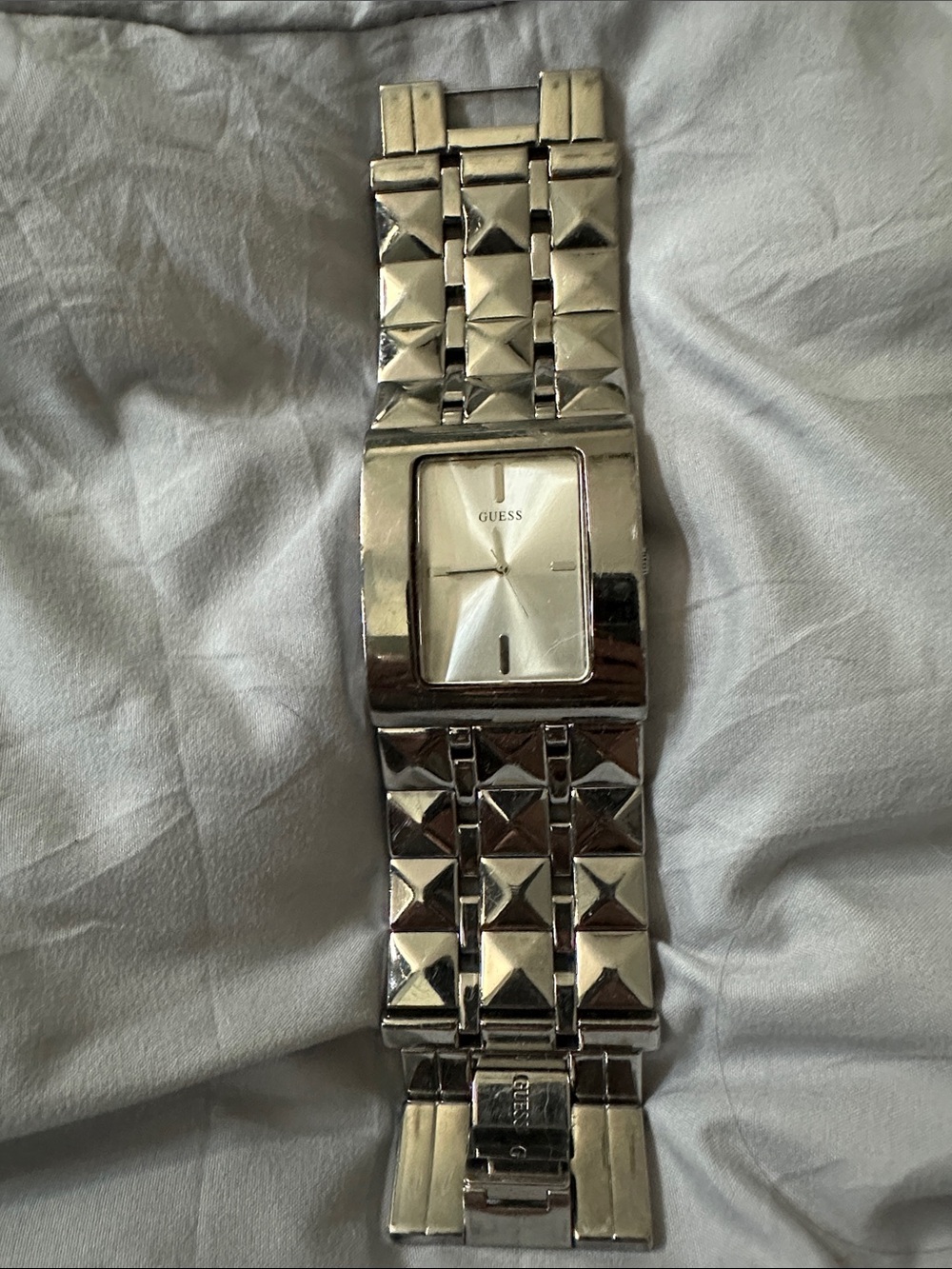 GUESS Silver Pyramid-Link Bracelet Watch